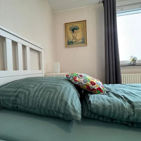 Apartment Domo46 Mit Balkon, Waschmaschine & Smart Tv *