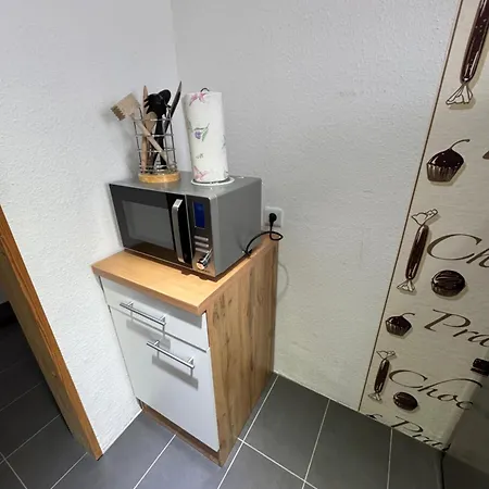 Domo46 Mit Balkon, Waschmaschine & Smart Tv Apartment