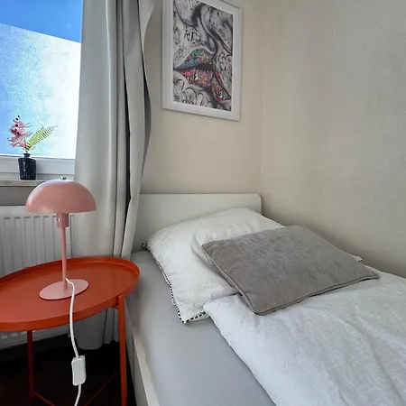 Domo46 Mit Balkon, Waschmaschine & Smart Tv Lejlighed *
