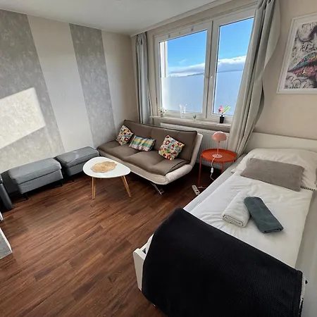 Domo46 Mit Balkon, Waschmaschine & Smart Tv Goslar
