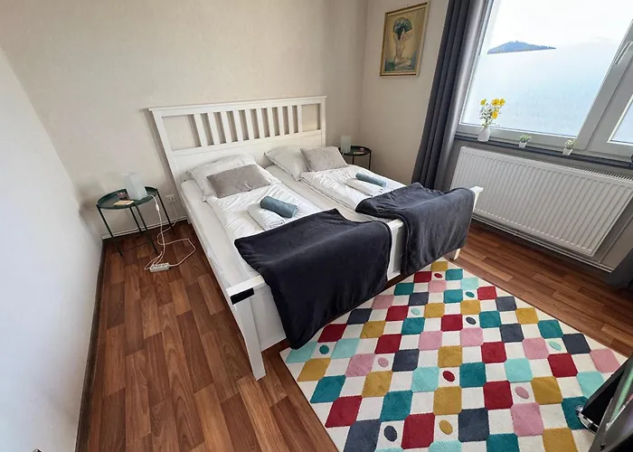 Domo46 Mit Balkon, Waschmaschine & Smart Tv 아파트