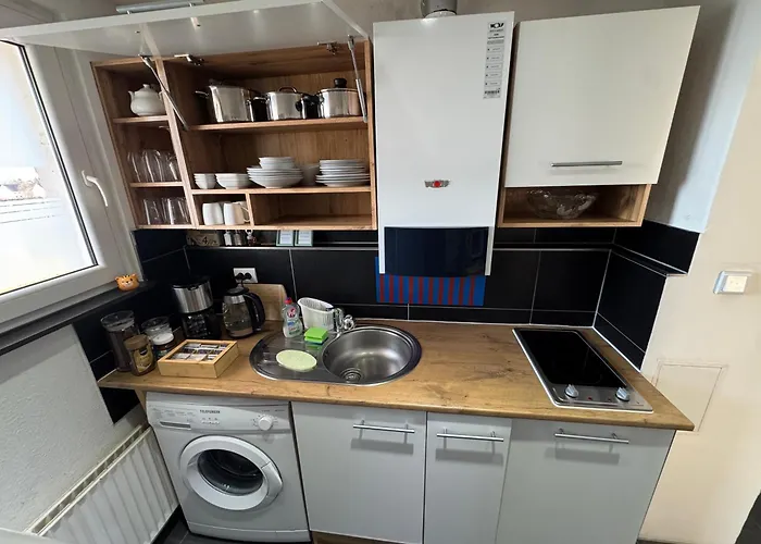 Domo46 Mit Balkon, Waschmaschine & Smart Tv