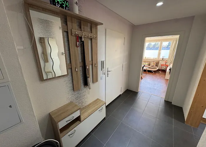 Domo46 Mit Balkon, Waschmaschine & Smart Tv 아파트